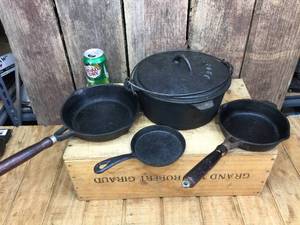 lot 125 image: Cast Iron Stansport Pot & Misc Skillets