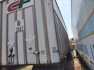 lot 11 image: 1985 Road Systems Semi Trailer
