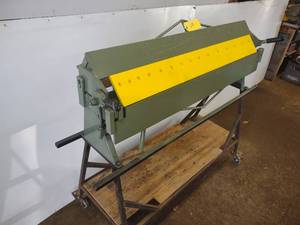 lot 17 image: 4 Box & Pan Brake, Cart Base, Name...