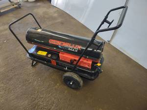 lot 31 image: Dyna-Glo Delux 220,000 BTU Kerosene...