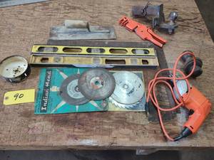 lot 90 image: Assorted Tools & Misc....