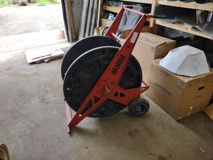 lot 115 image: Rehru Pex Tubing Uncoiler...