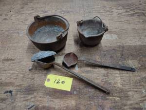 lot 120 image: Lead Pots & Ladles...