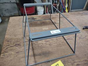 lot 159 image: Supreme MIN16x27 Heat Pump Stand...
