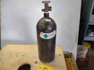 lot 191 image: Nitrogen Tank...
