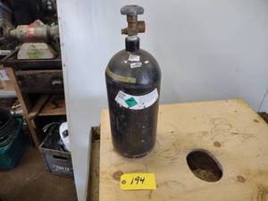 lot 194 image: Nitrogen Tank...