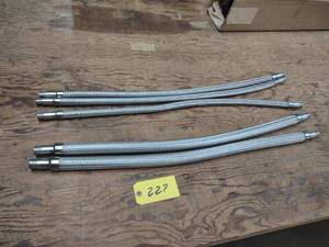 lot 227 image: S.S. Flex Hoses, (2) 1x36, & (3) ...