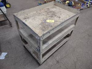 lot 323 image: Shop Cart, 36x24...
