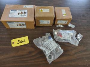 lot 362 image: Web Stone Service Valve Kit, Rotati...