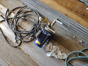 lot 497 image: Garden Pump with Hoses...