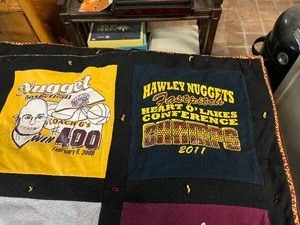 Hawley school blanket