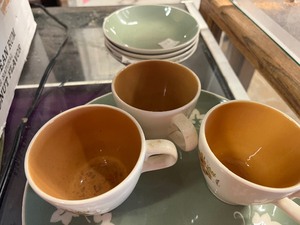 53 pc. Taylor Smith dishes