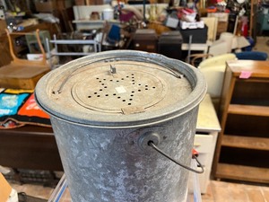 Minnow bucket and container
