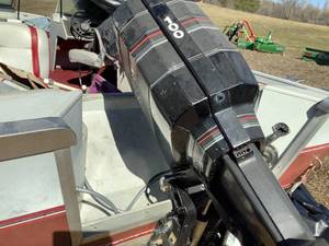 Crestliner Phantom Boat