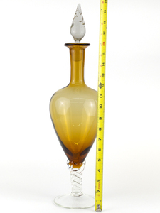 lot 11 image: VINTAGE TALL Empoli Hand Blown Amber Glass Decanter with Twisted Foot and Stopper