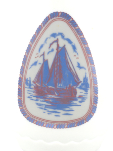 lot 133 image: 1960s Delft Rose Ships & Embossed Imported Windmill Gilbeys Spey Royal Whiskey Decanter