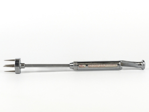 lot 148 image: VINTAGE  Chip Chop Drink Dialer Multi Use Bar Tool