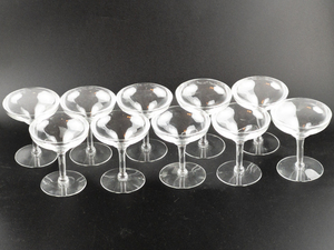 lot 156 image: Set of 10 Vintage Champagne Glasses (maker not identified)