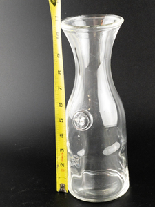 lot 175 image: Vintage MURANO VNC (Vincenzo Nason and Cie) 1 Liter Wine Carafe with Slug