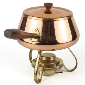 lot 255 image: Vintage CDT Made in Portugal, Copper Fondue Pot with Brass stand