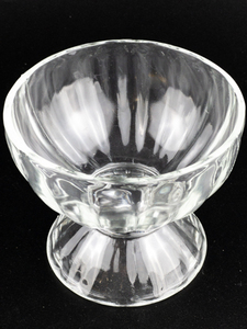 lot 289 image: LIBBEY #5118 17oz Parfait Surpreme Glass Bowl