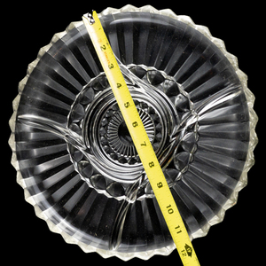 lot 296 image: INDIANA GLASS Lotus Blossom Clear 11 Round 5 Part Relish