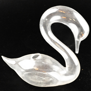 lot 310 image: Delicate Hand Blown Glass Swan - Bud Vase