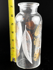 lot 327 image: Mid-Century Federal Glass Gold & White Apothecary Jar 8 Tall - No Lid