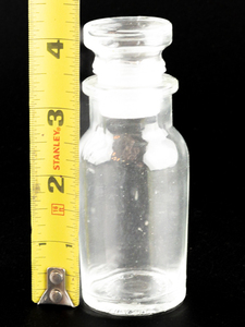 lot 328 image: Small Round Apothecary Jar (Base states Bottle Made In Japan) 3 12in (wout Stopper)
