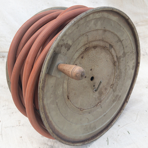 lot 41 image: VINTAGE Hose and Hose Reel