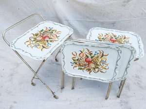 lot 45 image: VINTAGE Metal Fold Away TV Trays - Rolling Cart W Fruit Floral Design & Trays on Stands 