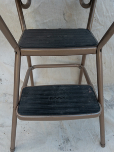 lot 54 image: Vintage Cosco Step Stool with Seat