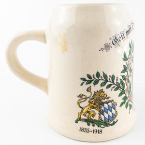 lot 183 image: VINTAGE German -  Bayern Bavaria Coat of Arms - Beer Stein