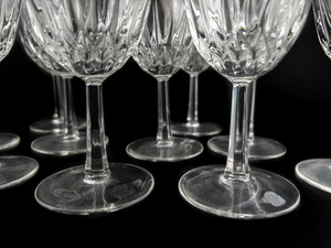 lot 190 image: CRISTAL DARQUES-DURAND Diamant Set of ELEVEN Water Goblets 6 34in