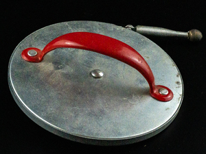 lot 61 image: VINTAGE Electricians Wire Fish Tape Pull Cable (Japan)