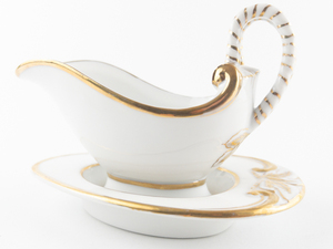 lot 351 image: Vintage ANDREA BY SADEK White with Gold Trim Gravy Boat and Underplate 