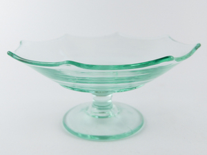 lot 387 image: New Martinsville Green Depression Glass PedestalFooted CompoteOpen Candy Dish  7 x 3  Eight (8) SidedOctagon
