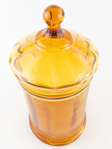 lot 395 image: Vintage Amber Gold Empoli Glass Tall Apothecary Jar