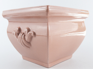 lot 409 image: Pink P-169 Glaze Planter Pot with Decorated Sides