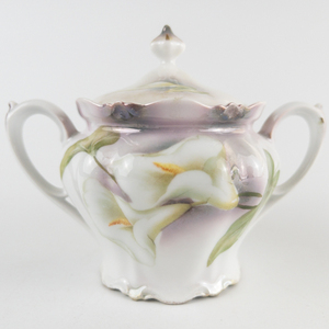 lot 433 image: ANTIQUE Circa 1900 - RS PRUSSIA Calla Lily Bowl with Covered Lid
