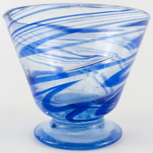 lot 436 image: Hand Blown ART GLASS Blue Swirl DesertCandy Dish 3 12in Approx