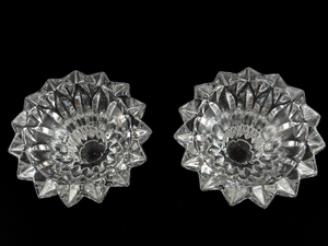 lot 450 image: Pair of&nbspCRISTAL DARQUES-DURAND Cheverny&nbspSingle Light Candlesticks 2 14in