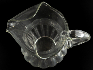 lot 465 image: VINTAGE - Clear Glass Tall Pitcher with Bulging Vertical Panels 10in approx