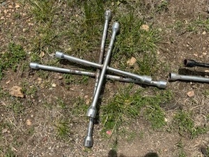 lot 42 image: Five Four-Way Lug Wrenches