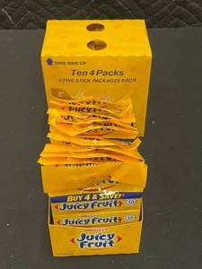 lot 34 image: Wrigleys Juicy Fruit Gum Pack - 10 Packs, 4 Packs Each
