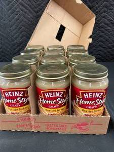 lot 73 image: Lot of 12 Heinz HomeStyle Gravy Roasted Turkey Jars
