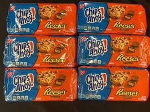 lot 315 image: Lot of 6 Chips Ahoy Cookies with Reeses, 9.5 oz
