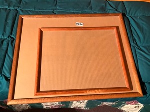 lot 34 image: set of 2 picture frames