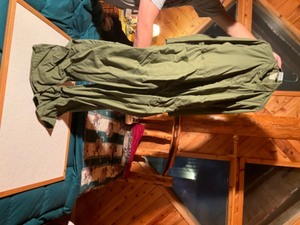 lot 56 image: like new coveralls- green-size L