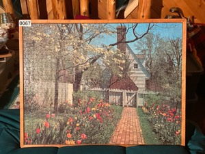 lot 67 image: puzzle art
